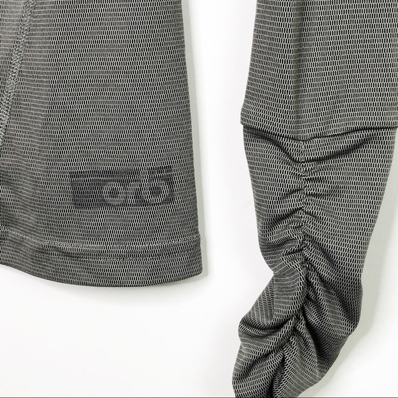Orb Gray athletic long sleeve top - Picture 4 of 12